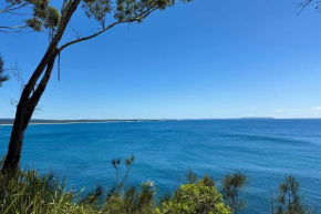 Rise in Mollymook Beach, Narrawallee